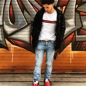 Meet your Posher, Hermes